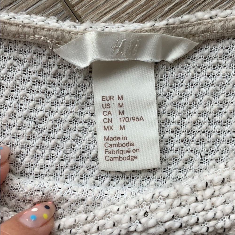 SWEATER - Picture 7 of 7